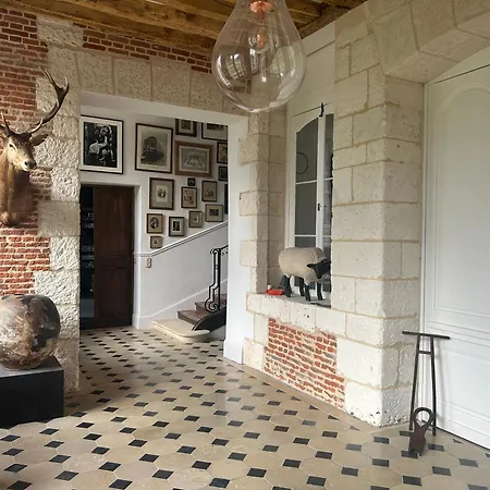 Chateau De St Maclou *